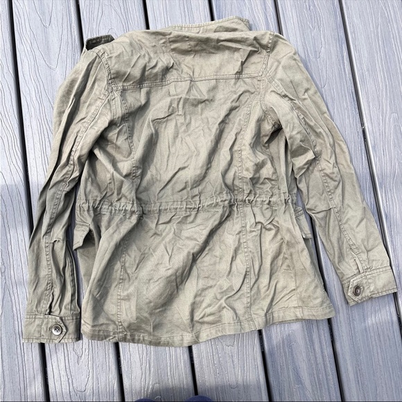 Cargo Jacket - Picture 3 of 4